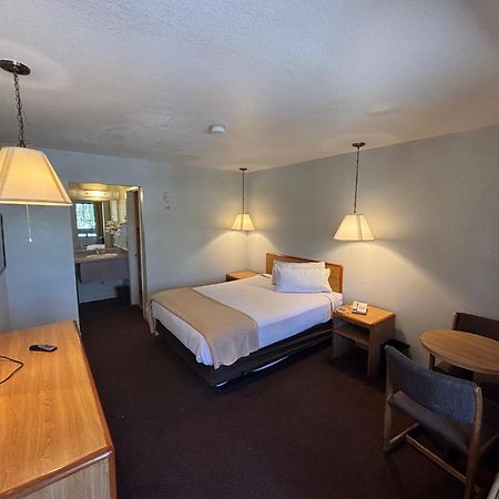 Premier Inns サウザンドオークス エクステリア 写真